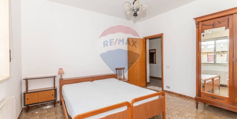 20250803102503-966334-17