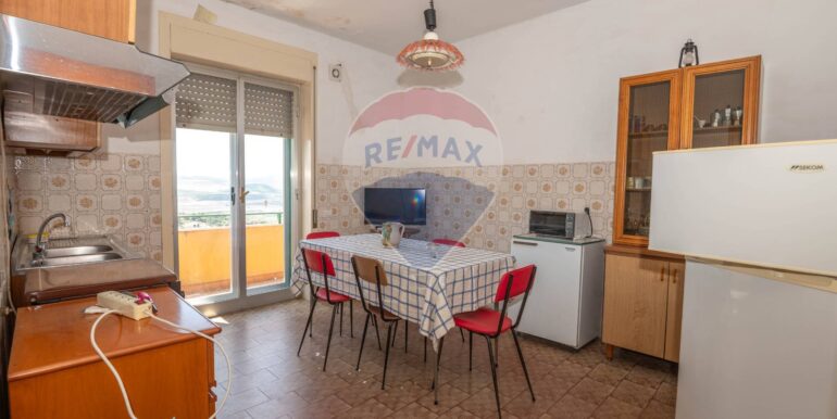 20250803102516-966334-21