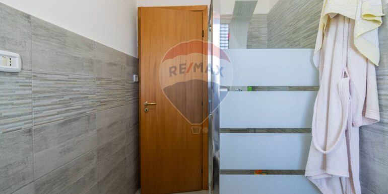 20250804110127-973220-23