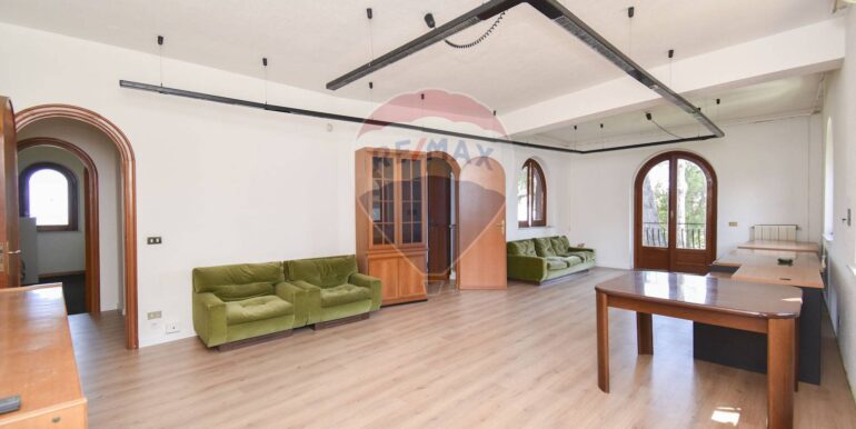 20250806113627-973886-12