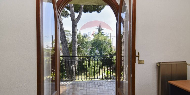 20250806113632-973886-14