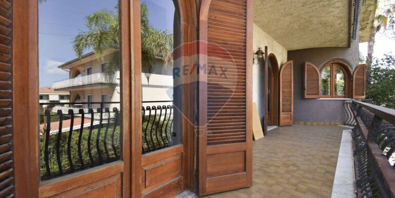 20250806113653-973886-22