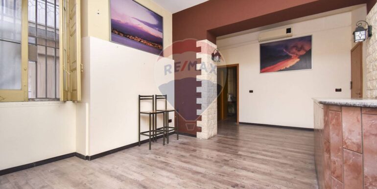 20250806150345-927500-10