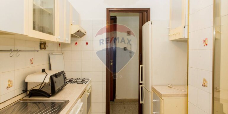 20250806225032-974014-17