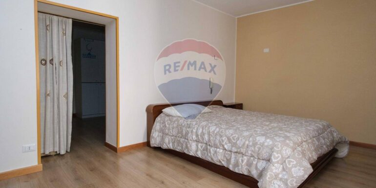 20250807170039-974246-6