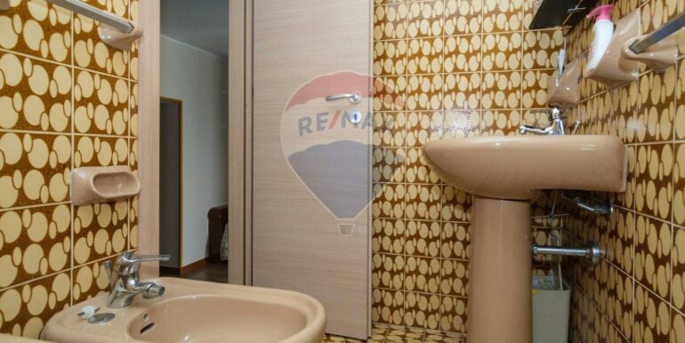 20250807170050-974246-10