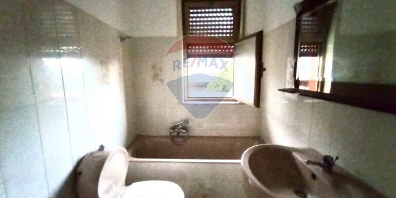 20250821120805-975264-11