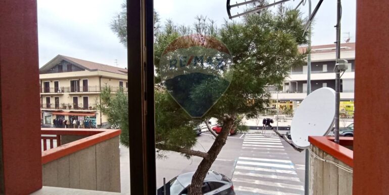 20250821120806-975264-19