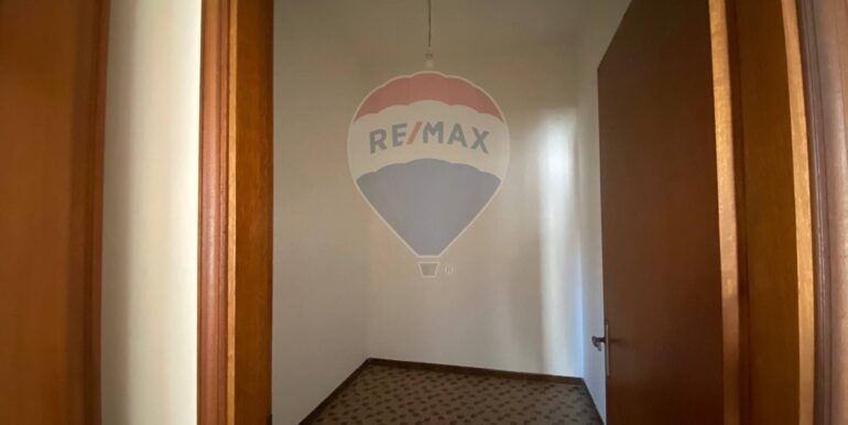 20250821123730-975291-17