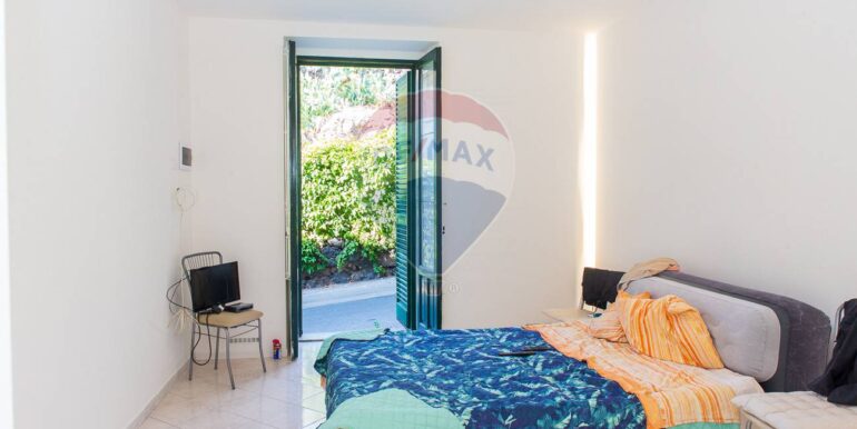 20250825120727-975535-13