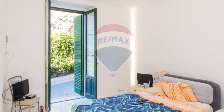 20250825120738-975535-16