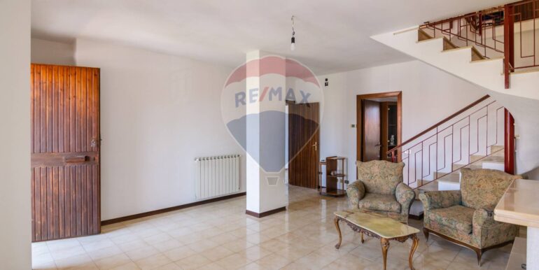 2025082794824-975916-6