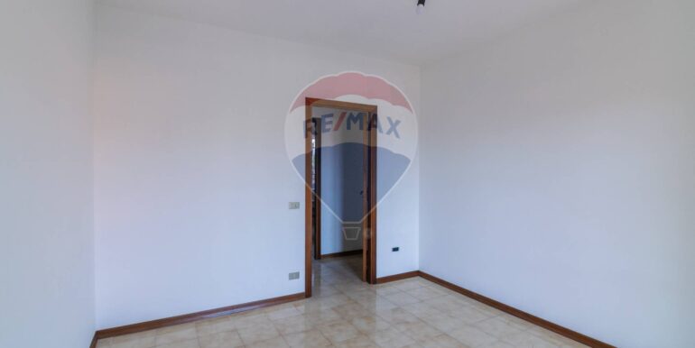 2025082794837-975916-11