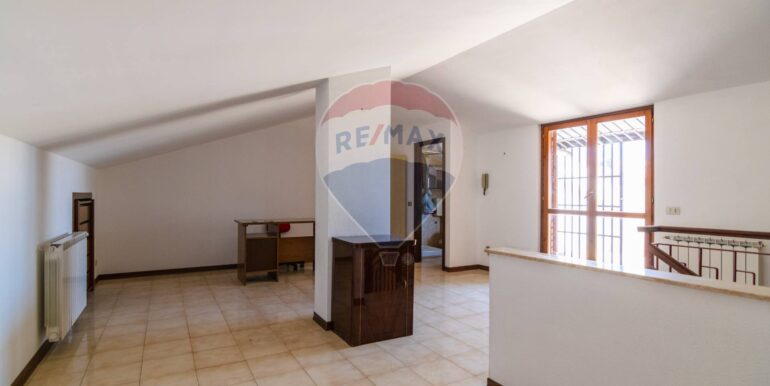 2025082794848-975916-15