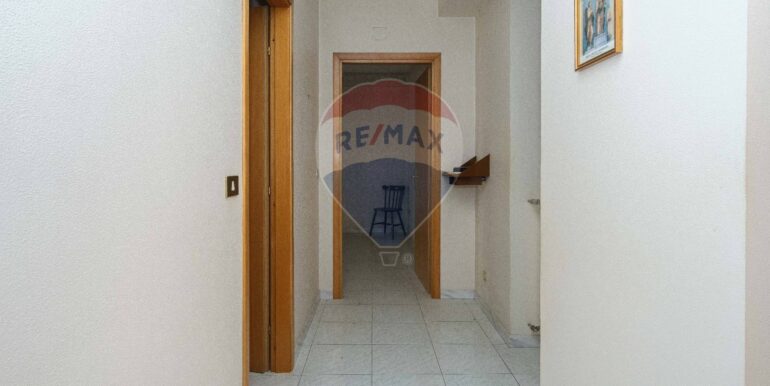 20250828103353-975344-6