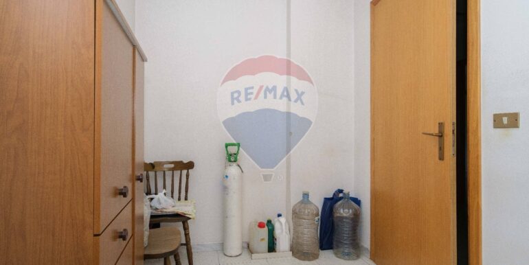 20250828103431-975344-16