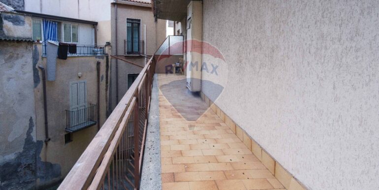 20250828103443-975344-19