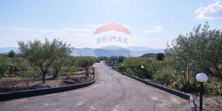 20250828105801-975345-4