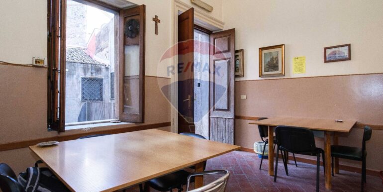 20250828111601-975972-10