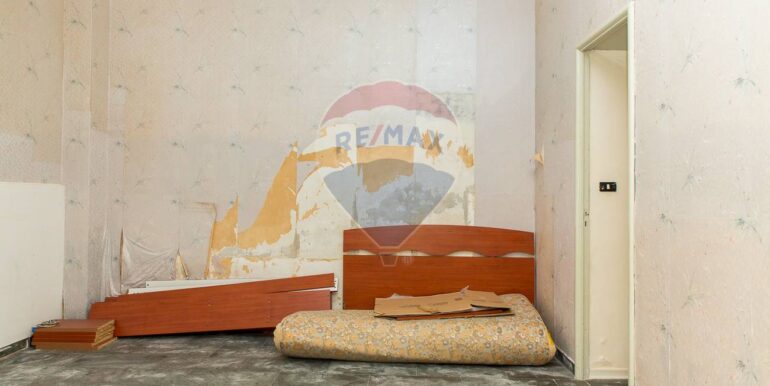 20250901122843-975427-28