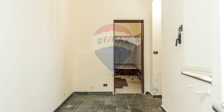 20250901122859-975427-33