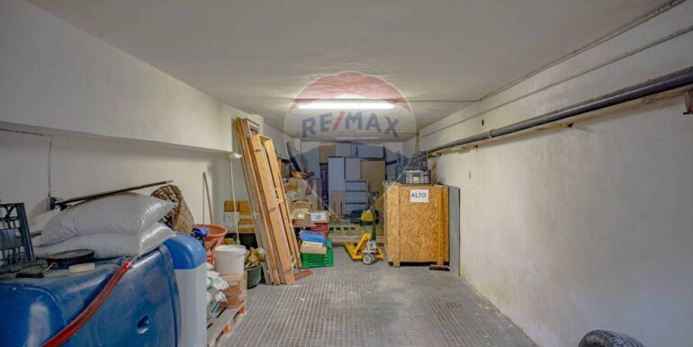 20250901203257-977054-18