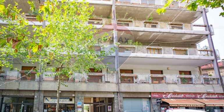 20250901203305-977054-21