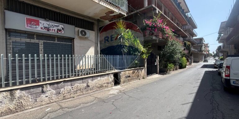 20250902183635-977261-4