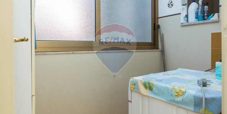 2025090301140-976731-13