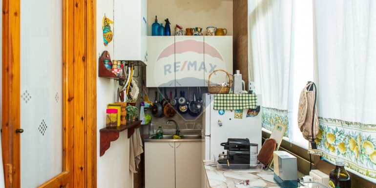 20250903163515-977622-36