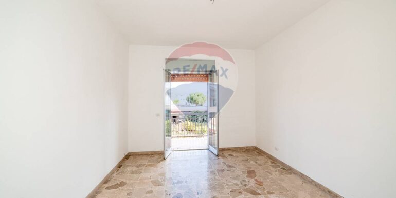 20250904182457-978028-3