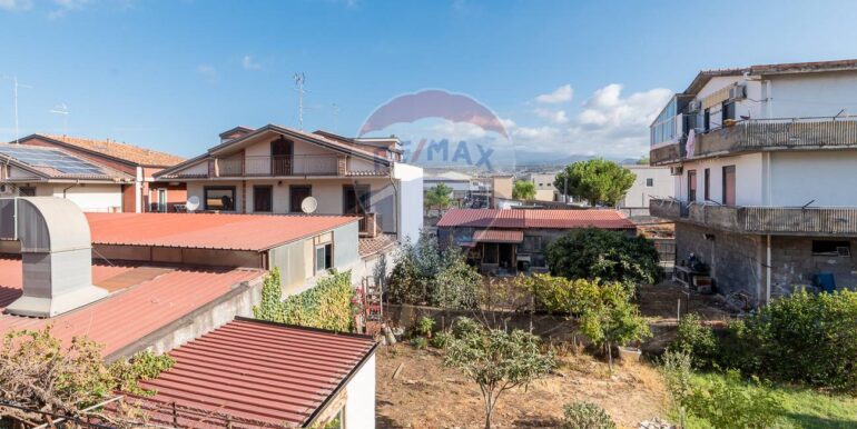 20250904182511-978028-7