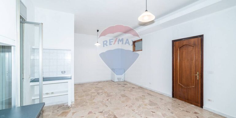 20250904182546-978028-15