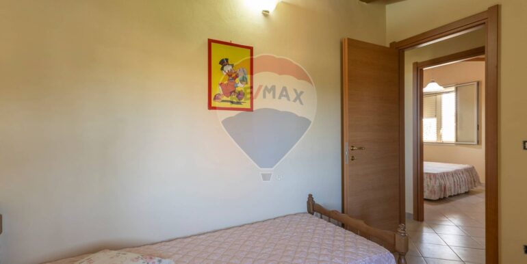 20250905183414-978049-4