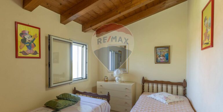 20250905183417-978049-5