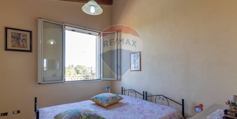 20250905183423-978049-7