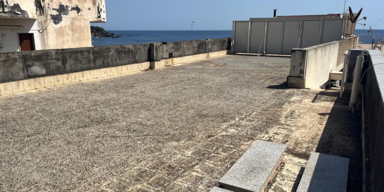 20250906100042-979250-7