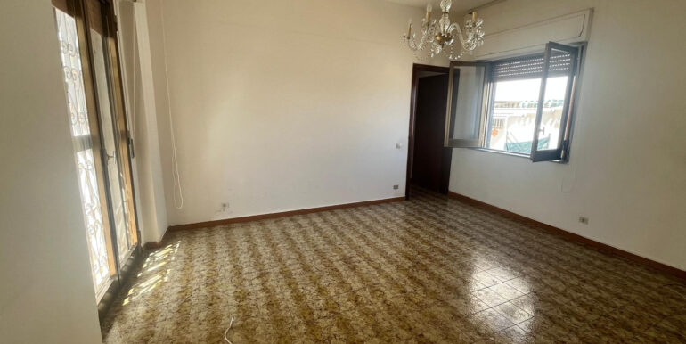 20250906100047-979250-12