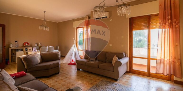 20250909111318-979817-14