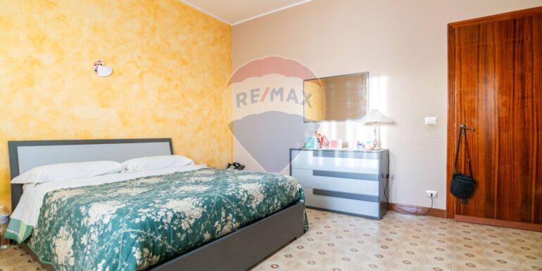 20250909111353-979817-25