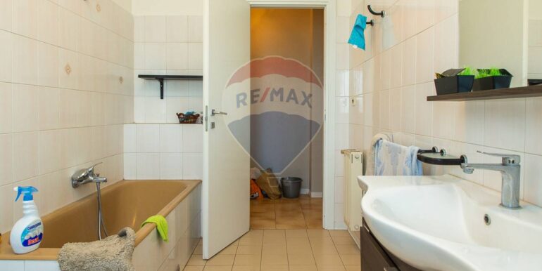 20250911224838-971096-29