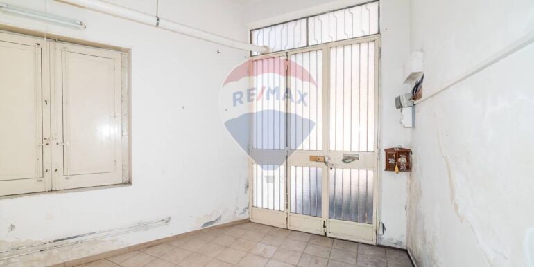 20250912193218-982755-4