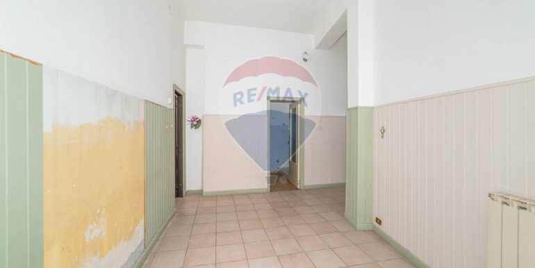 20250912193234-982755-10