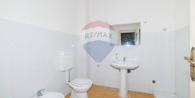 20250912193239-982755-12