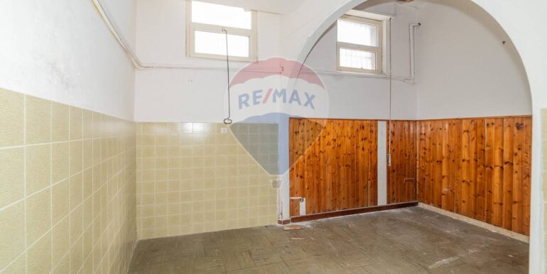 20250912193254-982755-18