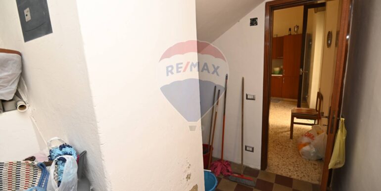 2025091293750-982549-2