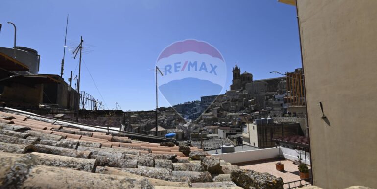 2025091293750-982549-3