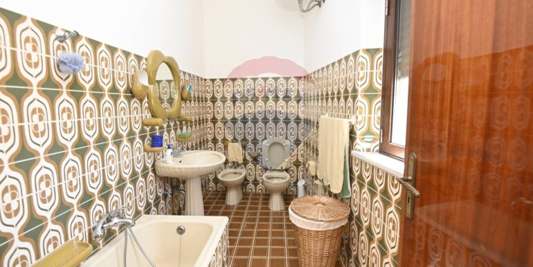 2025091293751-982549-11