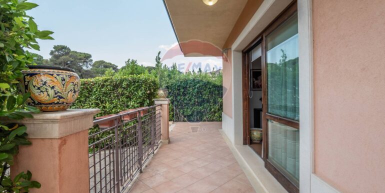 20250913104402-977986-16