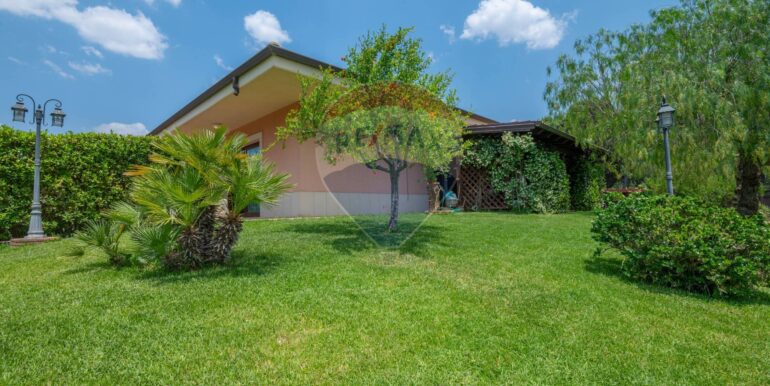 20250913104506-977986-38